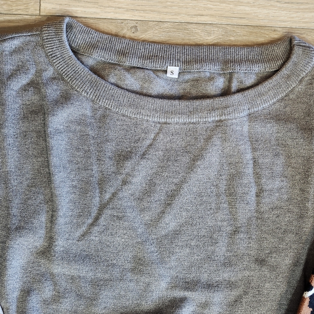 Super Soft🔥Leopard sleeve Sweater Top✨️ - Picture 10 of 14